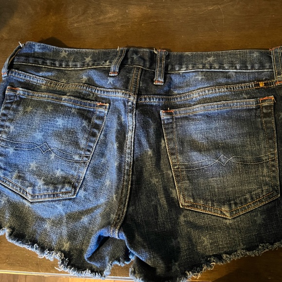 Lucky shorts - Picture 3 of 3